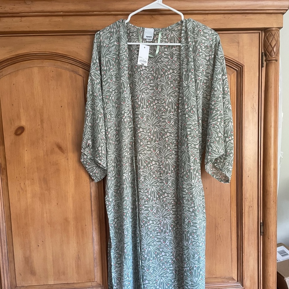 NWT Sheer Kimono Cover-up